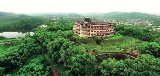 Palais de la Monin Bia at Adiake